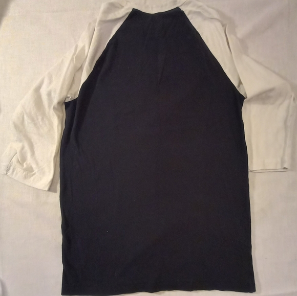 Johnny Cash Man in Black Long Sleeve T-shirt - Picture 2 of 3